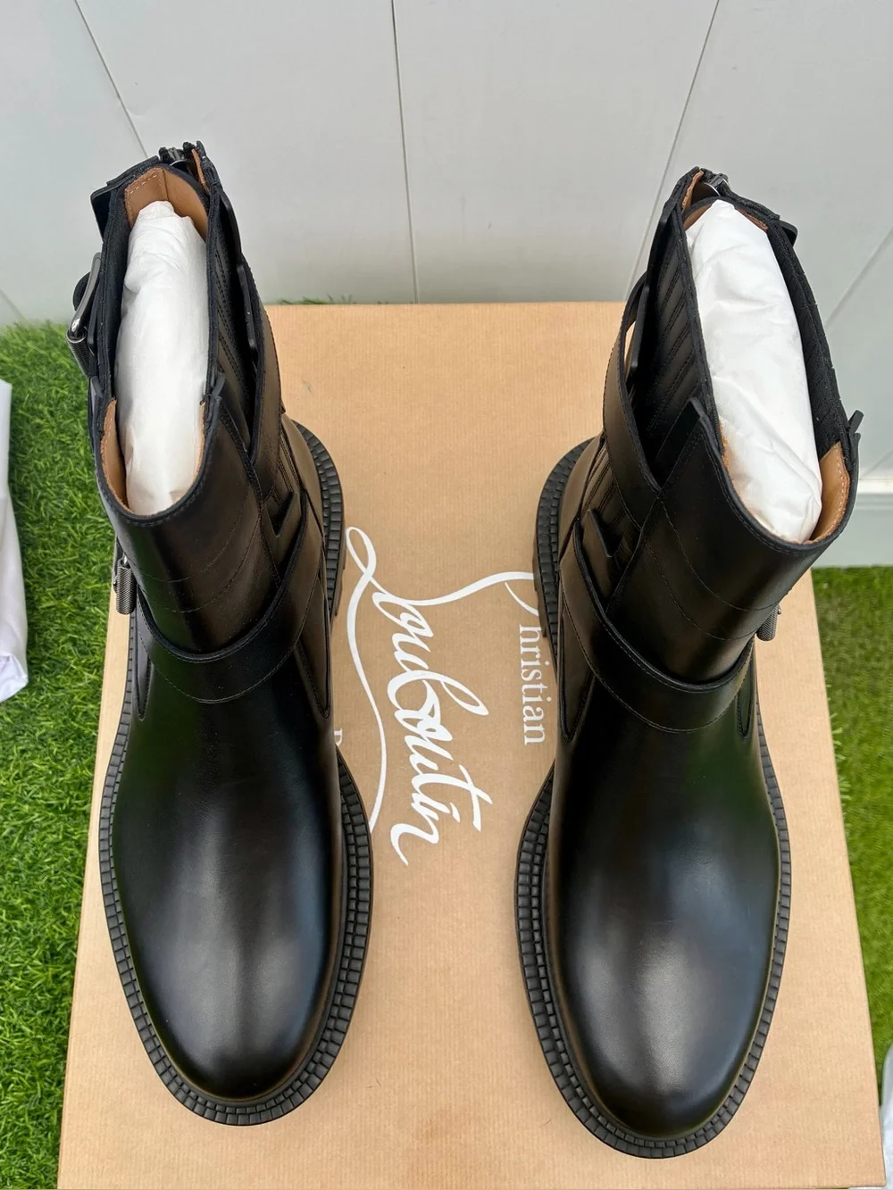 CHRISTIAN LOUBOUTIN OXYBOOTIE COLLEGE FLAT BLACK LEATHER ANKLE BOOTS SZ 44 NEW